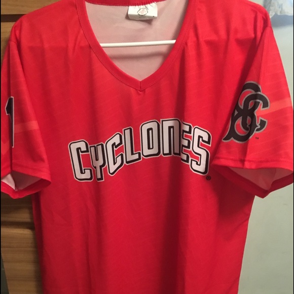 ⚾️⚾️NWOT Brooklyn Cyclones SGA - Picture 1 of 4